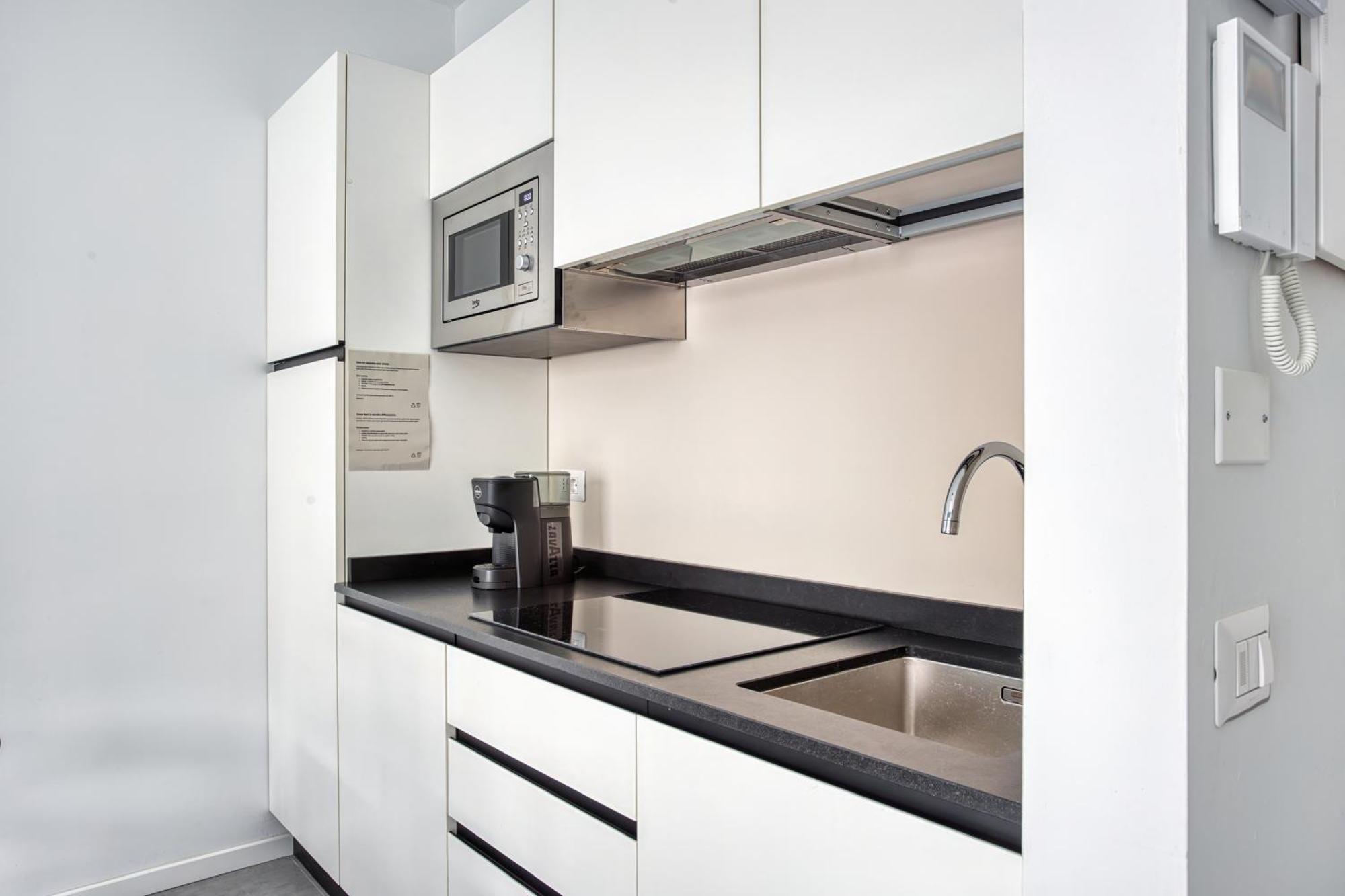 Sleek City Abode In Maciachini Milaan Buitenkant foto